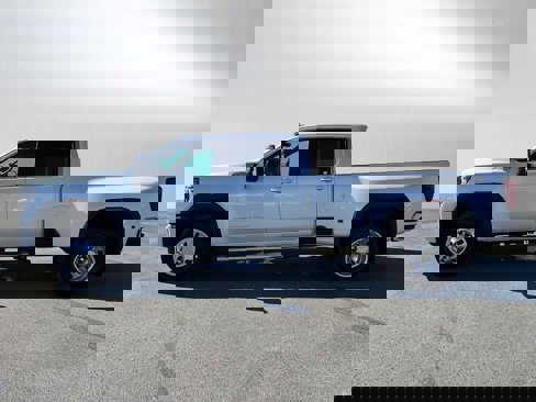 Used 2024 GMC Sierra 3500 Denali w/ Denali Reserve Package image 4