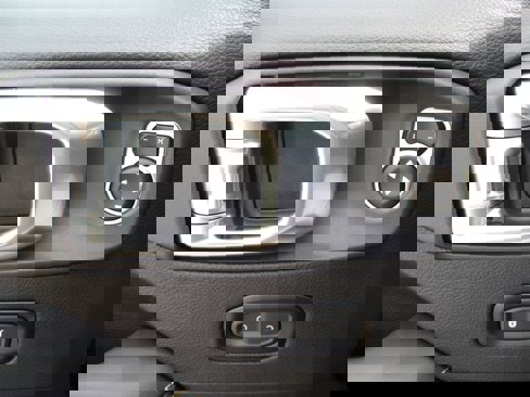New 2024 Jeep Wrangler Unlimited Sahara w/ Technology Group image 35