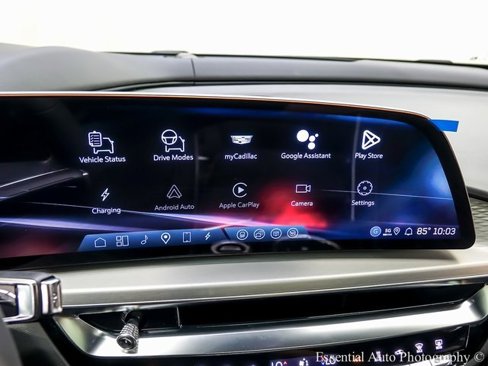 New 2026 Cadillac Lyriq V image 13