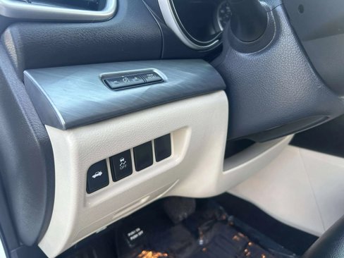 Used 2017 Nissan Maxima 3.5 S image 12