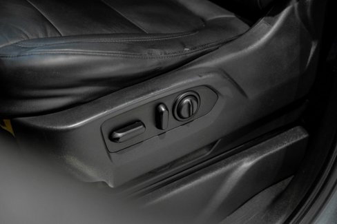 Used 2021 Chevrolet Silverado 1500 LT Trail Boss w/ Convenience Package II image 41