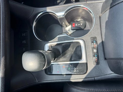 Used 2019 Toyota Highlander Limited image 18