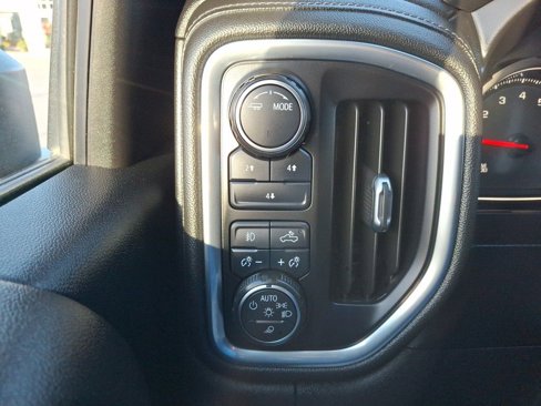 Used 2021 Chevrolet Silverado 2500 LT w/ All Star Edition image 18