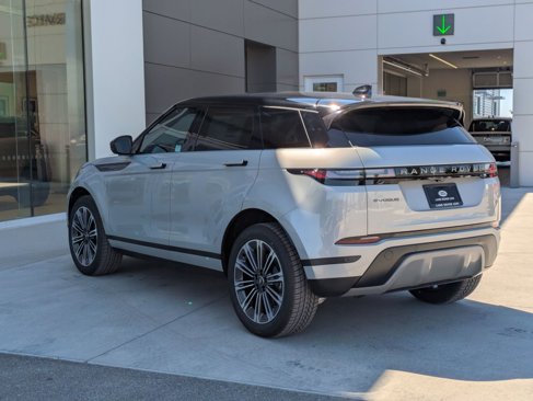 New 2026 Land Rover Range Rover Evoque S image 8