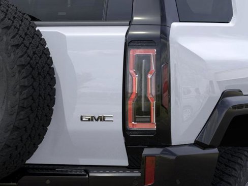 New 2026 GMC Hummer EV SUV w/ LPO, Roof Cross Rail Package image 35