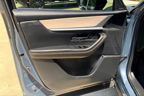 Certified 2025 MAZDA CX-70 Plug-In Hybrid w/ Premium Pkg image 20