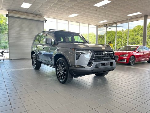Used 2025 Lexus GX 550 image 7