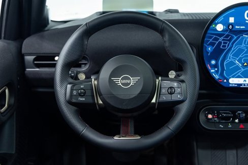Certified 2025 MINI Cooper S image 16