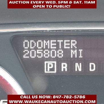Used 2016 GMC Acadia SLE image 9