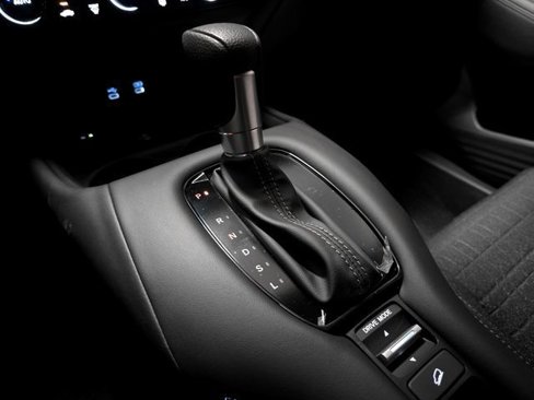 New 2026 Honda HR-V LX image 13