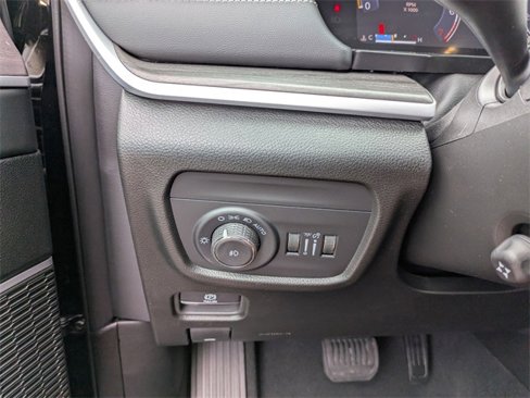 New 2025 Jeep Grand Cherokee L Limited w/ Luxury Tech Group II image 16
