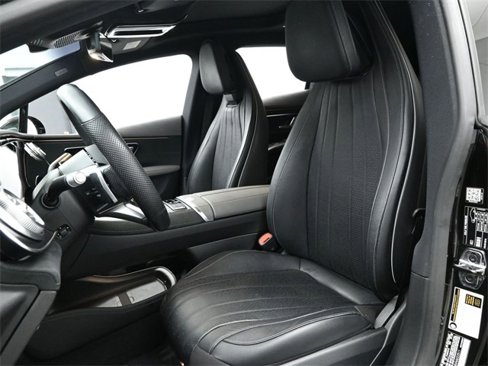 Used 2022 Mercedes-Benz EQS 580 4MATIC Sedan image 12