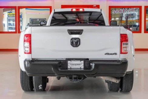 Used 2023 RAM 3500 Tradesman image 11