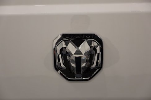 New 2025 RAM ProMaster 2500 image 7