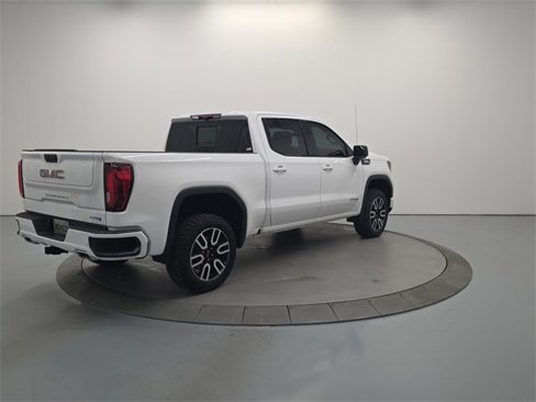 Used 2024 GMC Sierra 1500 AT4 w/ Technology Package image 15
