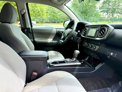 Used 2019 Toyota Tacoma SR w/ SR Convenience Package image 23