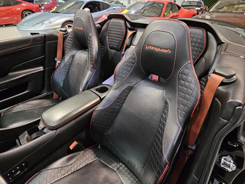 Used 2014 Aston Martin Vanquish Volante image 31