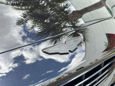 Used 2021 Aston Martin DBX image 21
