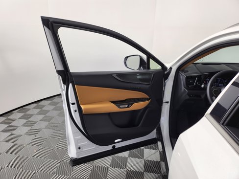 New 2025 Lexus NX 450h+ AWD w/ Luxury Package image 7
