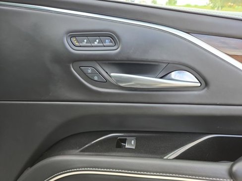Used 2022 Cadillac Escalade Sport Platinum image 40