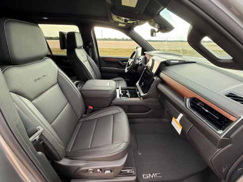 New 2026 GMC Yukon Denali w/ Denali Reserve Package image 20