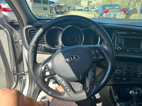 Used 2013 Kia Optima EX w/ Premium Pkg image 11