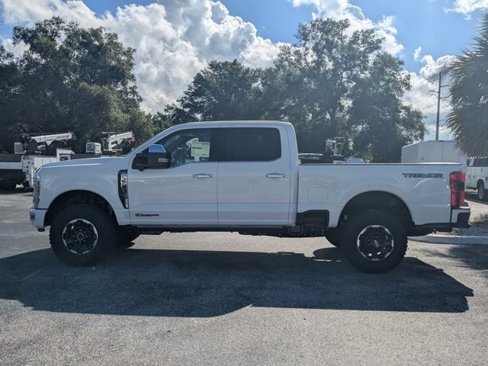 New 2025 Ford F350 4x4 Crew Cab Super Duty image 8