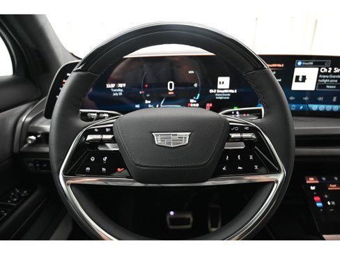 New 2026 Cadillac Vistiq Platinum image 31
