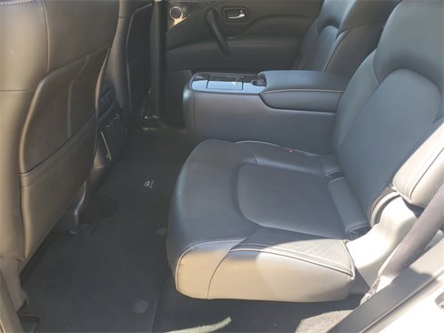 Used 2024 INFINITI QX80 Luxe image 27