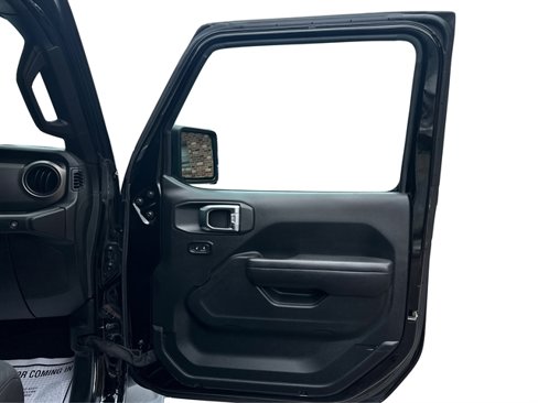 Used 2018 Jeep Wrangler Unlimited Sport S image 29