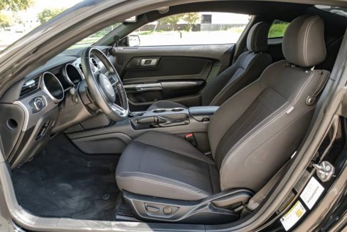 Used 2020 Ford Mustang Coupe w/ Equipment Group 101A image 4
