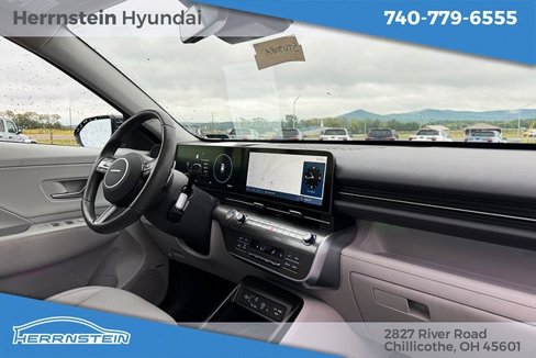 Certified 2024 Hyundai Kona Limited image 27