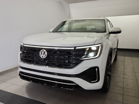 New 2026 Volkswagen Atlas Cross Sport SEL Premium R-Line image 2