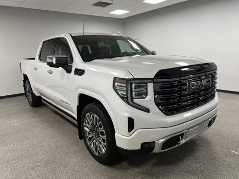 Used 2025 GMC Sierra 1500 Denali Ultimate image 2