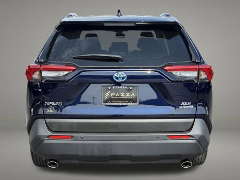 Used 2024 Toyota RAV4 XLE Premium image 4
