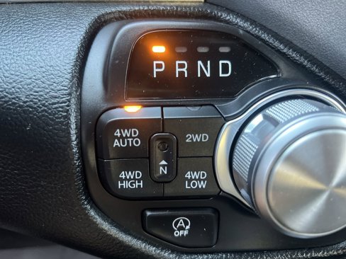 Used 2020 RAM 1500 Laramie image 19
