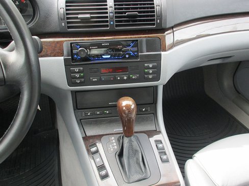 Used 2002 BMW 325i Sedan image 20