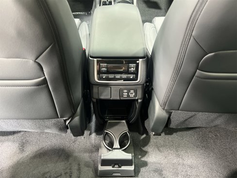 New 2025 Subaru Ascent Limited image 21