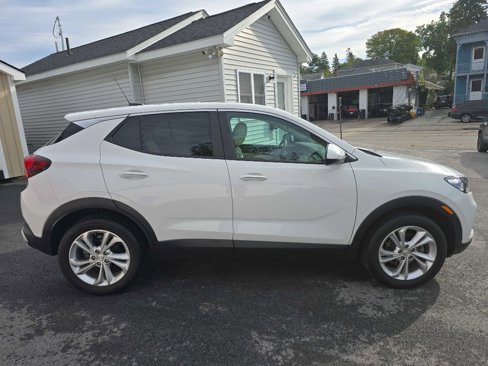 Used 2023 Buick Encore GX Preferred w/ Cold Weather Comfort Package image 4