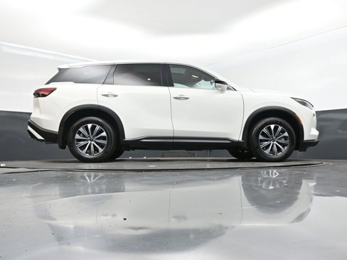 Used 2025 INFINITI QX60 Pure image 45