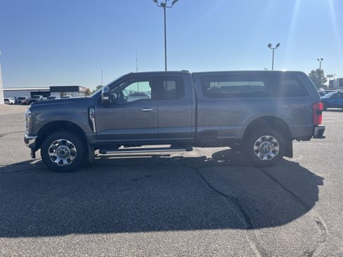 Used 2024 Ford F350 Lariat w/ Chrome Package image 8