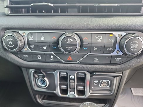 New 2025 Jeep Wrangler Sport image 40