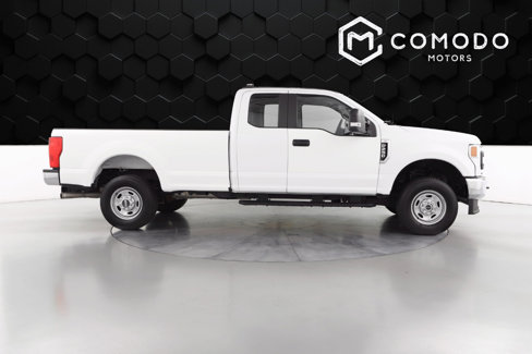 Used 2022 Ford F250 XL w/ Power Equipment Group image 2