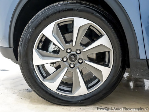 Used 2023 Ford Escape Platinum w/ Class II Trailer Tow Package image 12