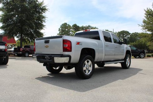 Used 2011 Chevrolet Silverado 2500 LTZ w/ LTZ Plus Package image 5
