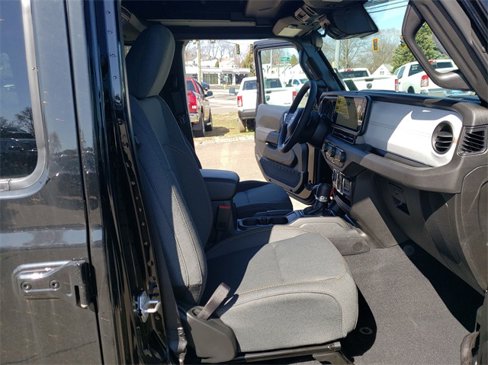 New 2025 Jeep Wrangler Sport S image 33