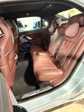 Used 2023 BMW 760i xDrive w/ Luxury Rear Seating Package image 27