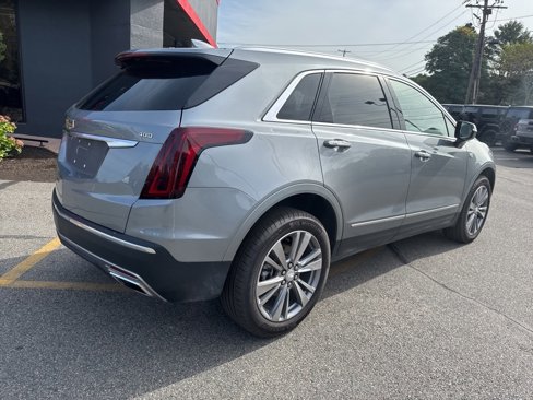 Used 2025 Cadillac XT5 Premium Luxury image 3