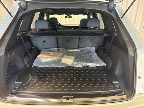 New 2025 Audi Q7 3.0T Premium Plus image 24