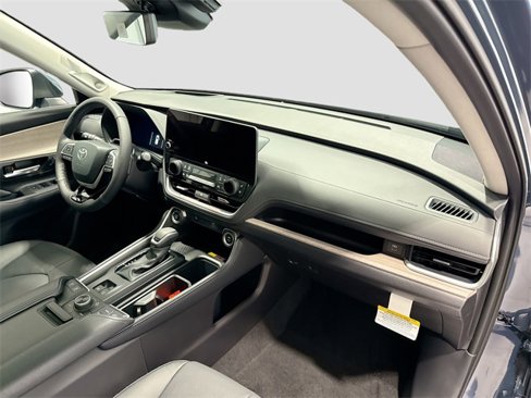 New 2026 Toyota Grand Highlander Platinum image 25